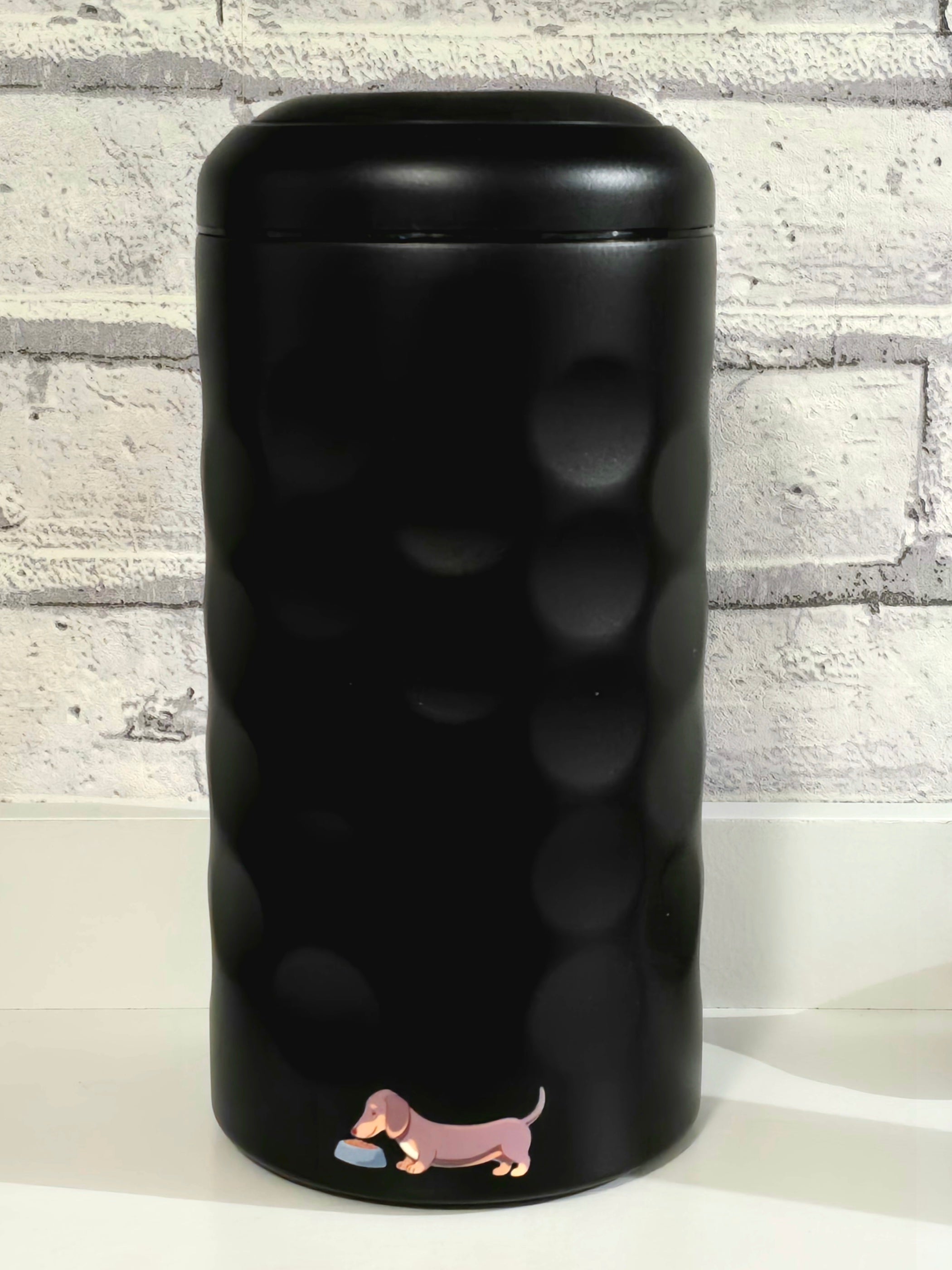 Black wine cooler - customise